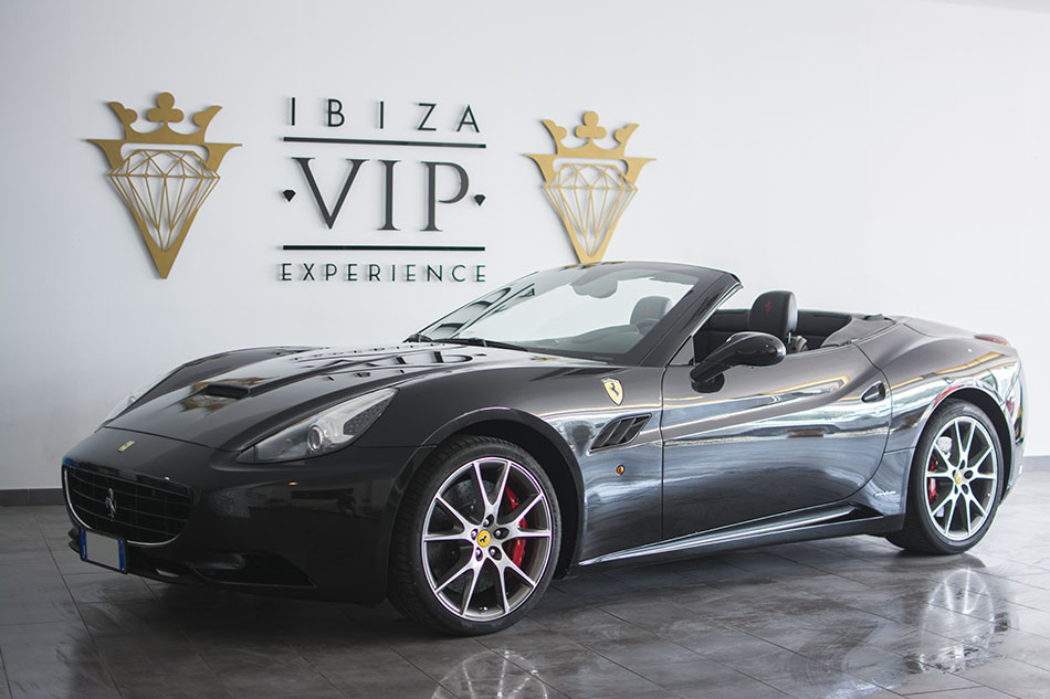 Alquilar Ferrari Ibiza