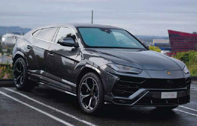 Lamborghini Urus Ibiza