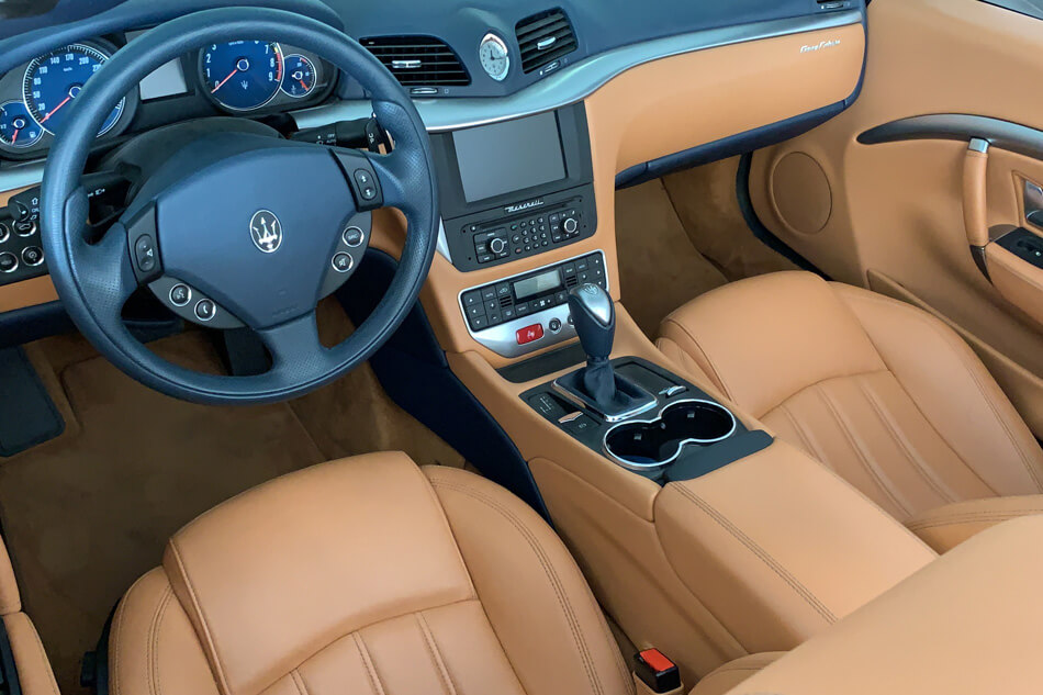 Maserati Gran Cabrio ibiza