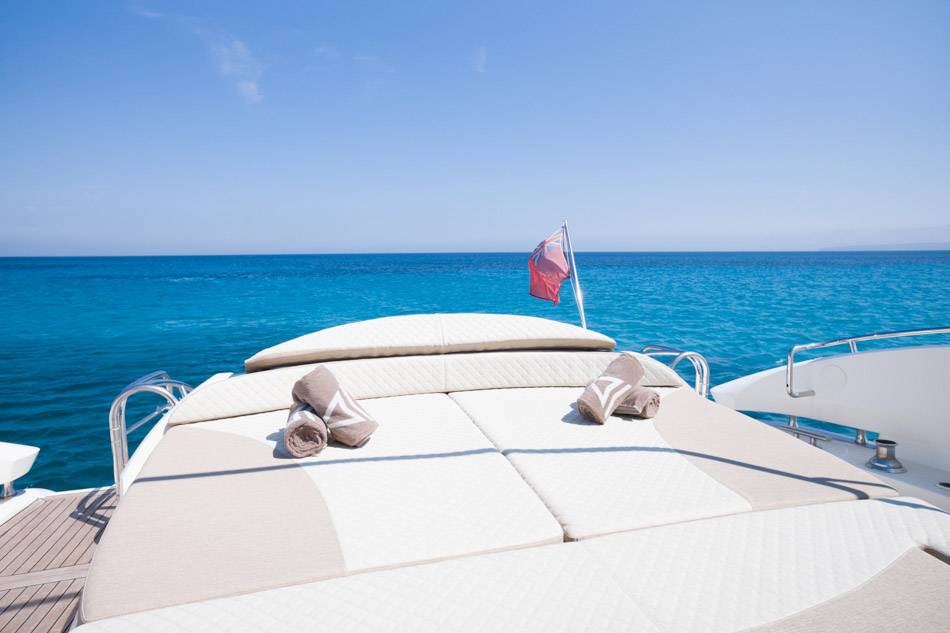 rent boat Sunseeker Predator 75 ibiza