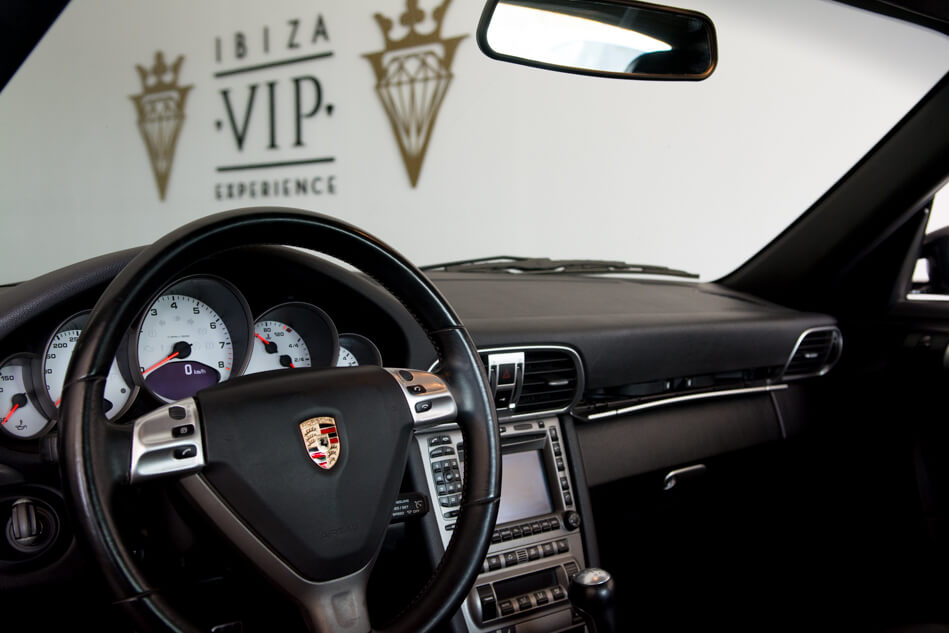 Porsche Carrera