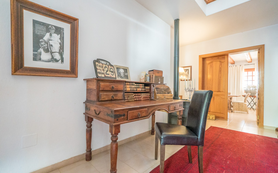 comprar villa Ibiza