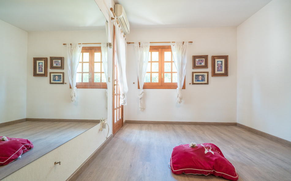 comprar villa Ibiza