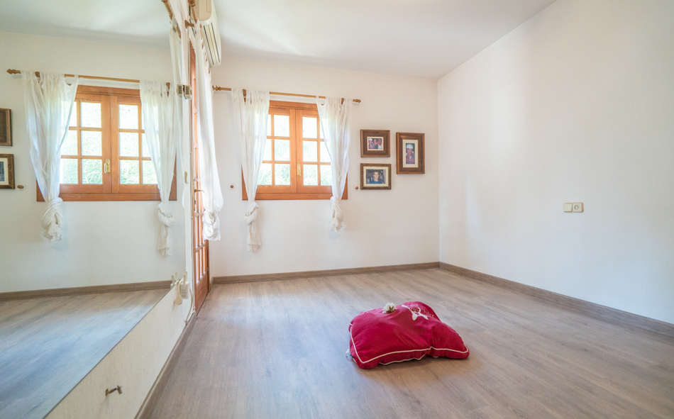 comprar villa Ibiza