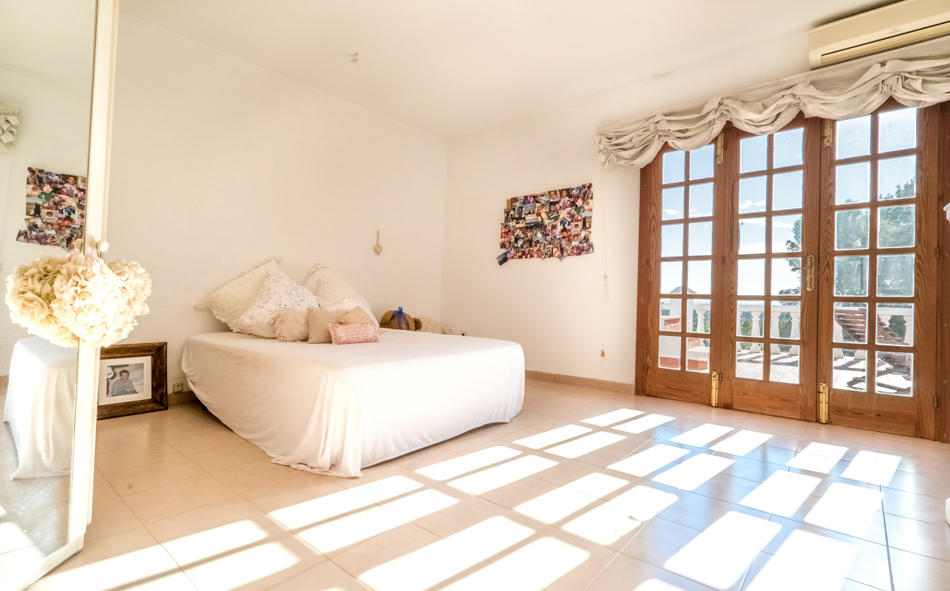 comprar villa Ibiza