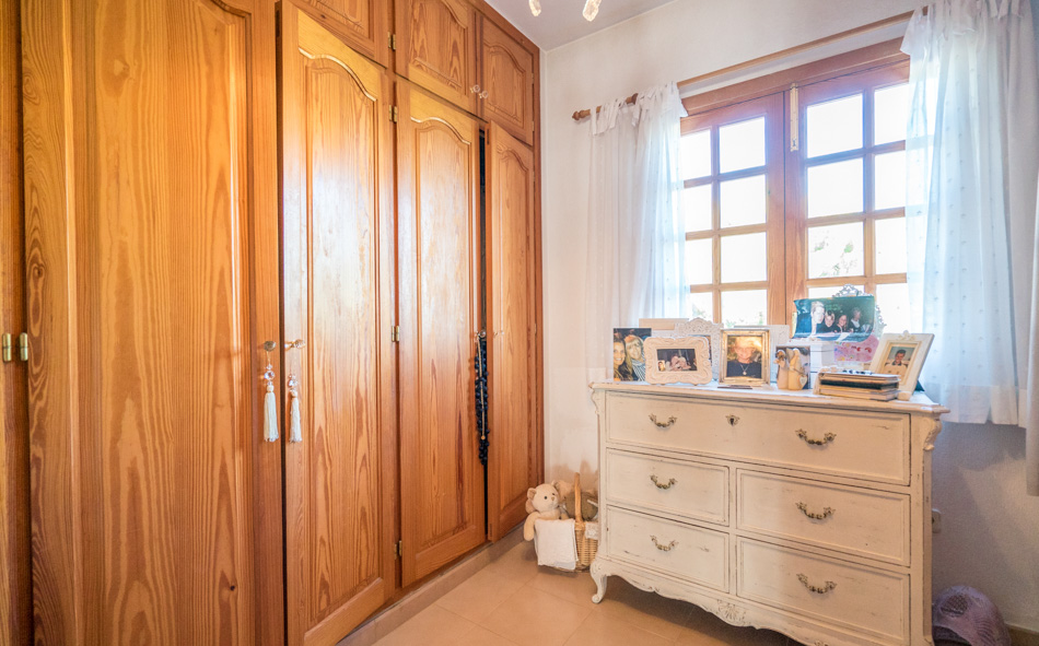 comprar villa Ibiza