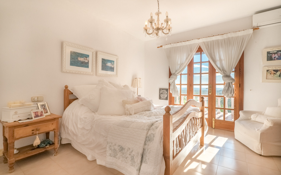 comprar villa Ibiza