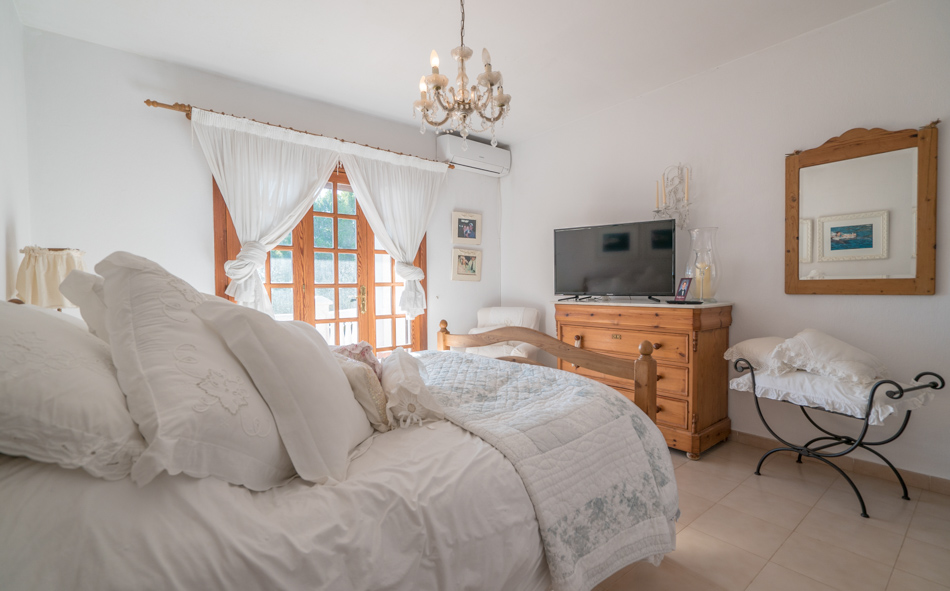 comprar villa Ibiza