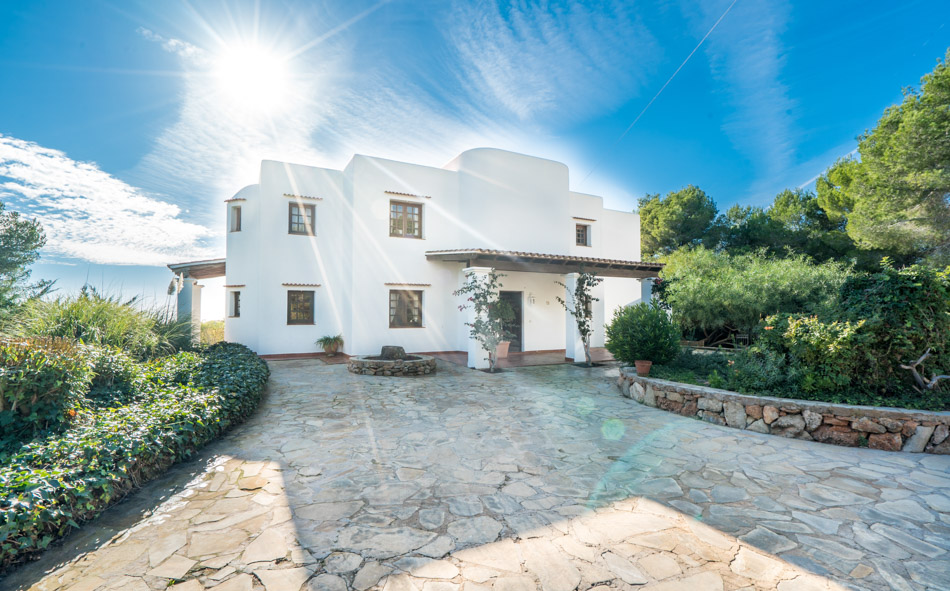 comprar villa Ibiza