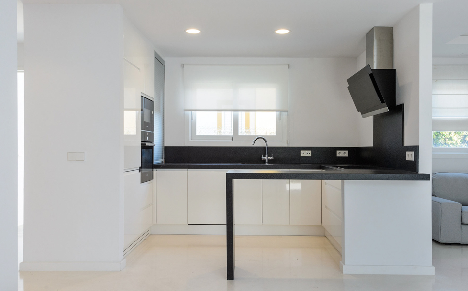 comprar villa Ibiza